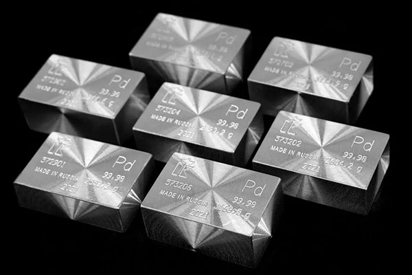 钯金是什么颜色的？